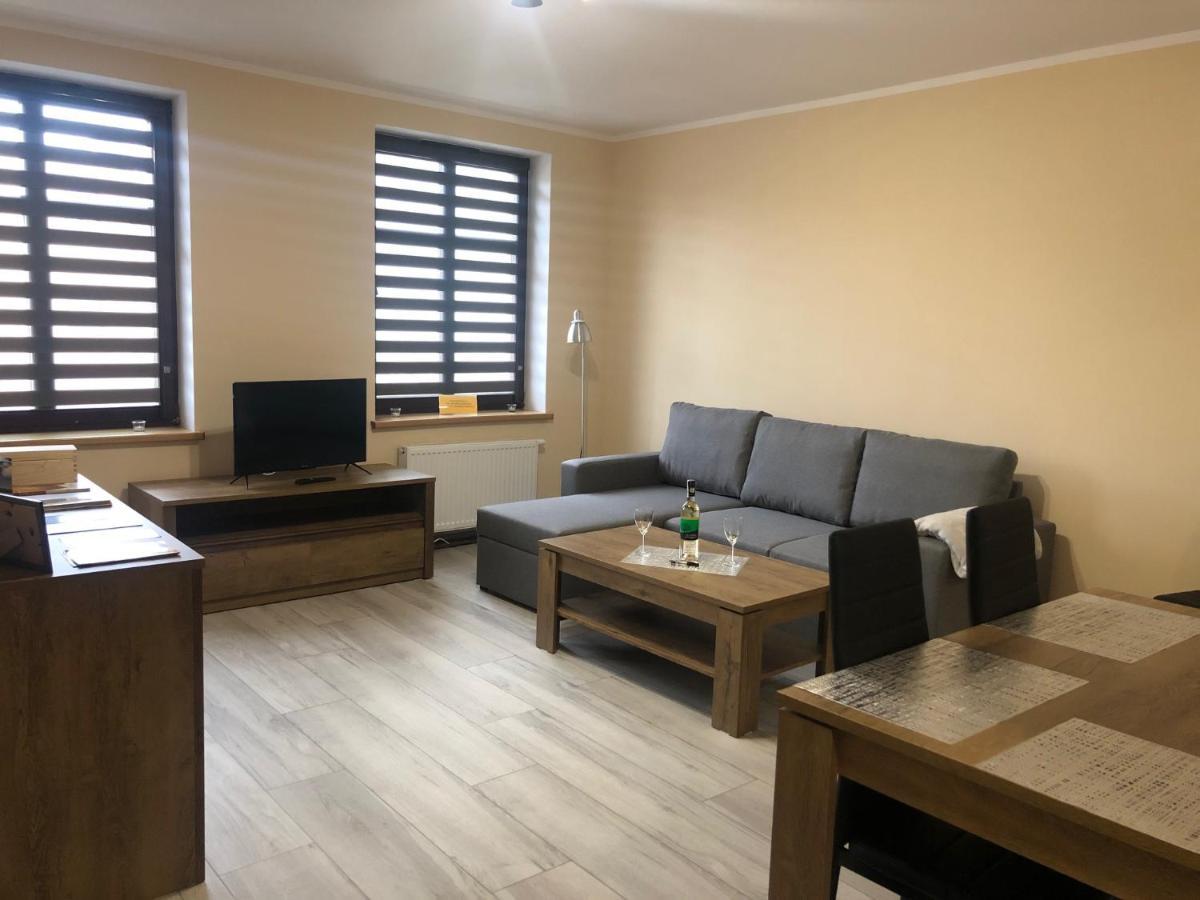 Apartamenty Alicja Dzierzoniow Exterior photo