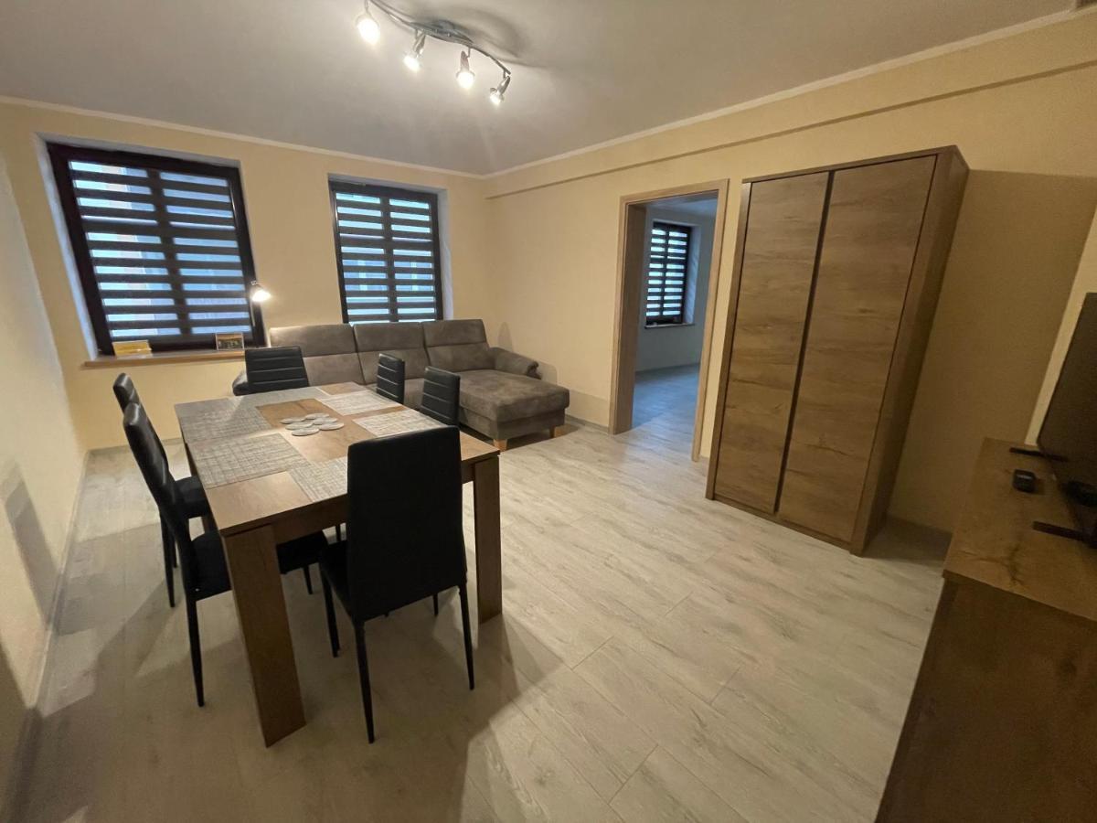 Apartamenty Alicja Dzierzoniow Exterior photo