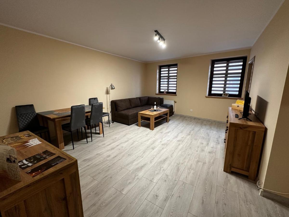 Apartamenty Alicja Dzierzoniow Exterior photo