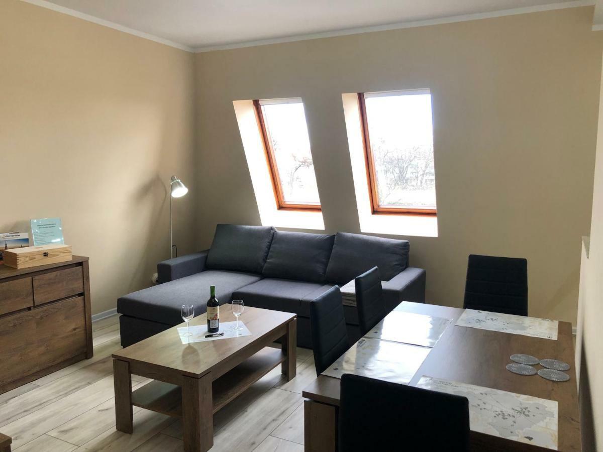 Apartamenty Alicja Dzierzoniow Exterior photo